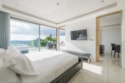Apartamento de 2 habitaciones en alquiler en Kata con vista al mar