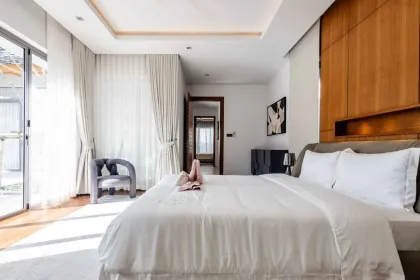 Luxus-Poolvilla zur Miete in Anchan Flora, Cherng Talay
