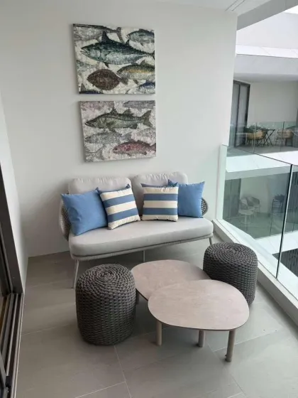 Luxury Lake View Condo with 2 Bedrooms and 2 Bathrooms