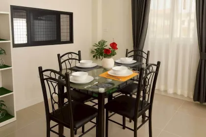 Hermosa casa esquinera de 3 dormitorios en alquiler en Thalang, Phuket