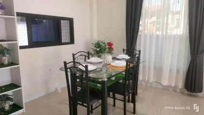 Hermosa casa esquinera de 3 dormitorios en alquiler en Thalang, Phuket