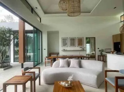 4-Bedroom, 5-Bathroom Pool Villa for Rent in Paklok