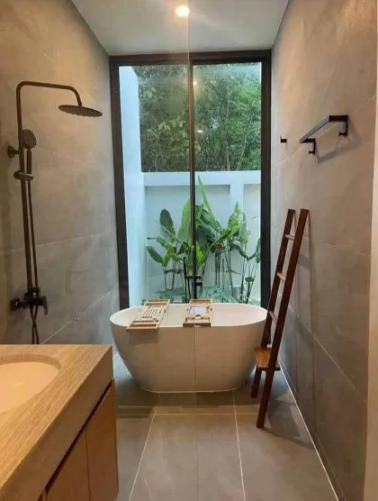 4-Bedroom, 5-Bathroom Pool Villa for Rent in Paklok