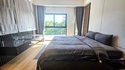 Private Luxus-Poolvilla mit 3 Schlafzimmern & 4 Bädern in Thalang