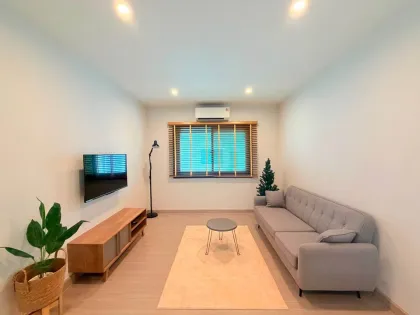 Modern 4 Bedroom Family Home with Lake View in Supalai Lake Ville