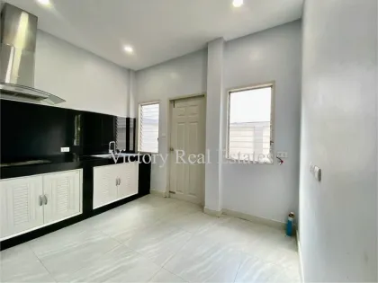 3 Schlafzimmer, 3 Badezimmer Villa zur Miete in Kathu