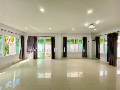 3 Schlafzimmer, 3 Badezimmer Villa zur Miete in Kathu