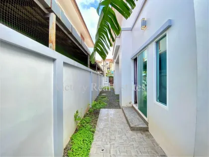 3 Schlafzimmer, 3 Badezimmer Villa zur Miete in Kathu