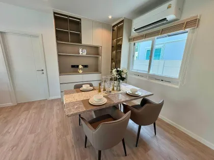 Casa en alquiler con 3 habitaciones y 3 baños en Saransiri Retreat, Koh Kaew