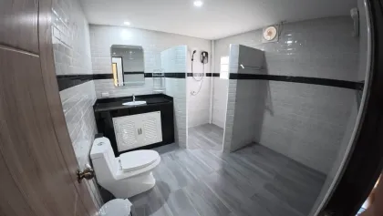 Spacious 2-Bedroom Detached House with Land in Kamala