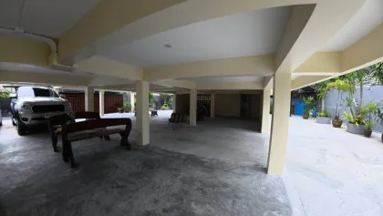 Spacious 2-Bedroom Detached House with Land in Kamala