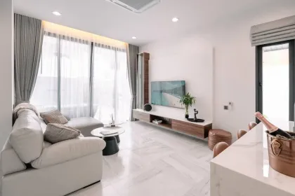 Brandneue 5-Zimmer-Poolvilla nahe Kamala Beach