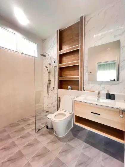 Moderne 3-Zimmer-Villa zur Miete in Neramit 1 Village, Talang