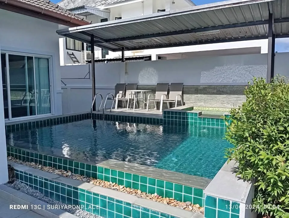 Casa en alquiler con piscina privada y jacuzzi en Chalong