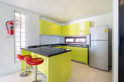 Stunning 5-Bedroom Seaview Pool Villa in Chalong