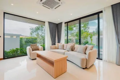 Luxury 5-Bedroom Villa with 6 Baths for Rent in Rawai, Phuket