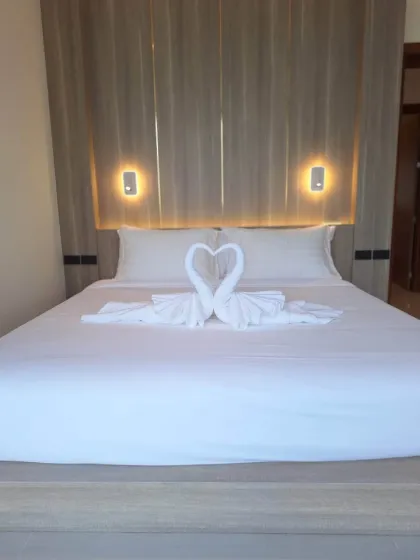 Luxury 5-Bedroom Villa with 6 Baths for Rent in Rawai, Phuket