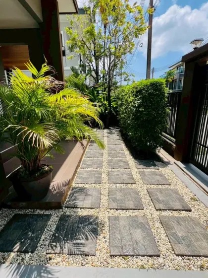 Belle maison 3 chambres 3 salles de bain avec terrain à Kathu