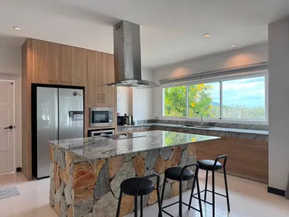Spacious 7-Bedroom Villa with Pool and Garden in Mai Khao