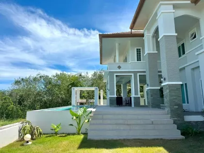 Spacious 7-Bedroom Villa with Pool and Garden in Mai Khao