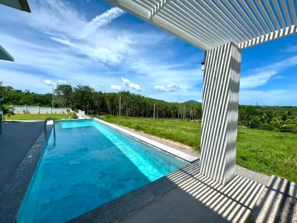 Spacious 7-Bedroom Villa with Pool and Garden in Mai Khao
