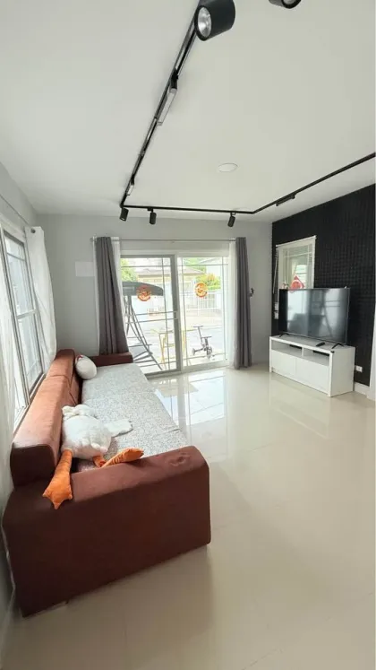 บ้านวิลล่าขนาด 3 ห้องนอนให้เช่าใน 88 Land & House ชะลัง