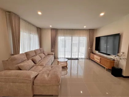 Neu 4-Zimmer-Villa mit 3 Bädern zur Miete in Bangjo Baanphon, Thalang