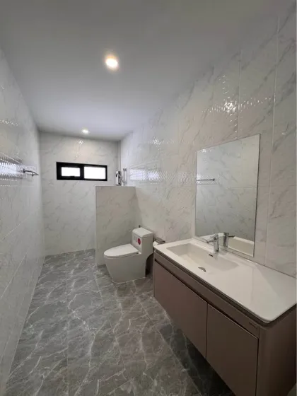 Neu 4-Zimmer-Villa mit 3 Bädern zur Miete in Bangjo Baanphon, Thalang