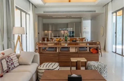 Villa de lujo con piscina en alquiler en Anchan Tropicana, Cherng Talay, Phuket