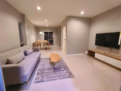 Casa en esquina de 2 habitaciones en alquiler en Phuket Town - 34,000 THB/mes