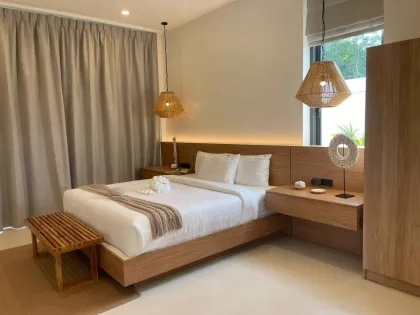 Luxury Private Pool Villa with 4 Bedrooms and 5 Bathrooms in Talang