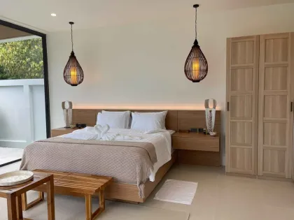 Luxury Private Pool Villa with 4 Bedrooms and 5 Bathrooms in Talang