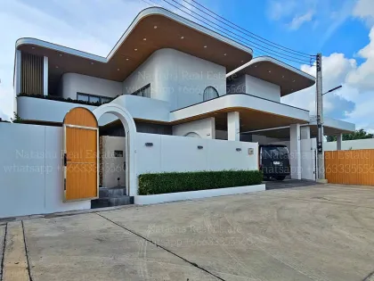 New 4-Bedroom Pool Villa for Rent in Bang Jo, Phuket