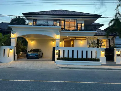 Luxus-Villa mit 7 Schlafzimmern in Laguna, Phuket zu vermieten