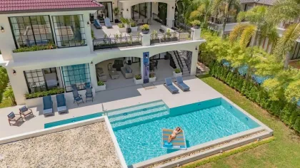 Luxus-Villa mit 7 Schlafzimmern in Laguna, Phuket zu vermieten