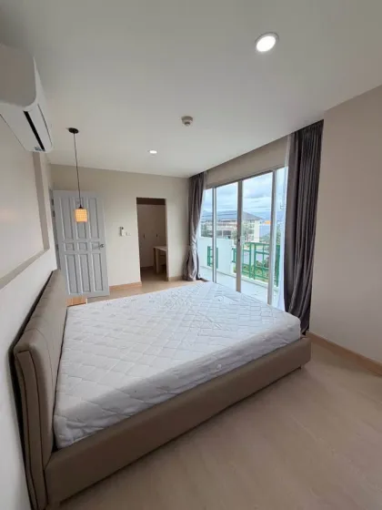 Condominio de 2 dormitorios en alquiler en The Point Phuket, Kathu
