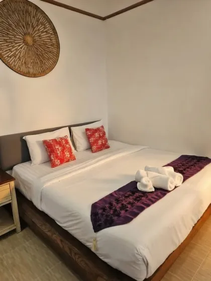 Villa spacieuse 4 chambres avec piscine à louer à Cherng Talay, Phuket