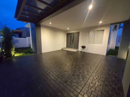 บ้านอัจฉริยะสมัยใหม่ 3 ห้องนอน 2 ห้องน้ำ ใกล้หาดในยาง