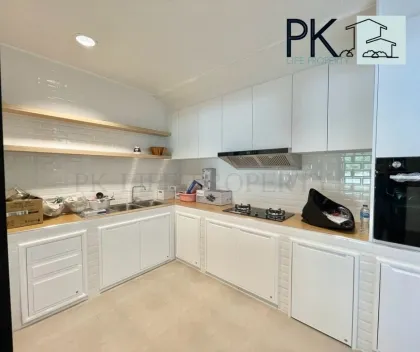 Современный дом с 3 спальнями в аренду рядом с Blue Tree Phuket