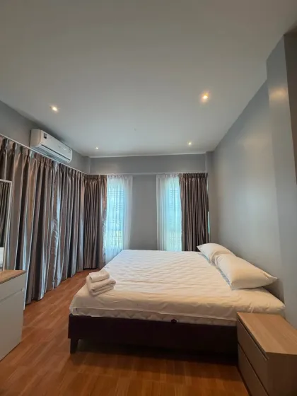 Modern 3-Bedroom 2-Storey Villa for Rent in Pasak, Cherngtalay