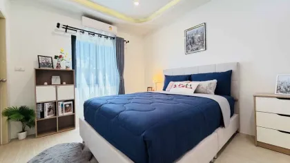 Moderner Loft-Doppelhaushälfte mit 2 Schlafzimmern & 3 Bädern zu vermieten