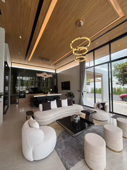 Luxus 4-Zimmer-Villa mit privatem Pool nahe BISP