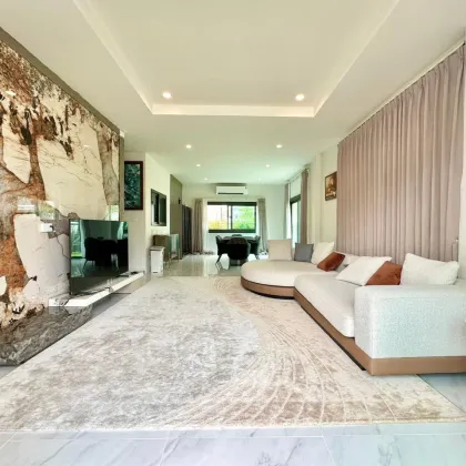 4-Zimmer-Eckhaus in Supalai Lake Ville zu vermieten