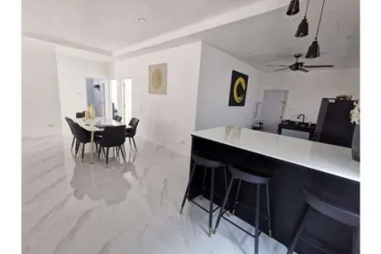 4-Schlafzimmer-Villa mit eigenem Pool zur Miete in Palai, Chalong