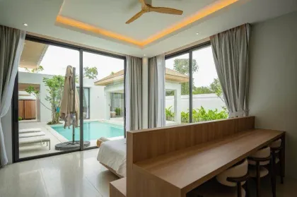 วิลล่าหรู 4 ห้องนอนที่ Mouana Residence Songkhun ชะลอน