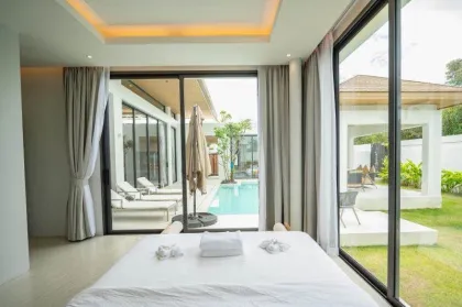 วิลล่าหรู 4 ห้องนอนที่ Mouana Residence Songkhun ชะลอน