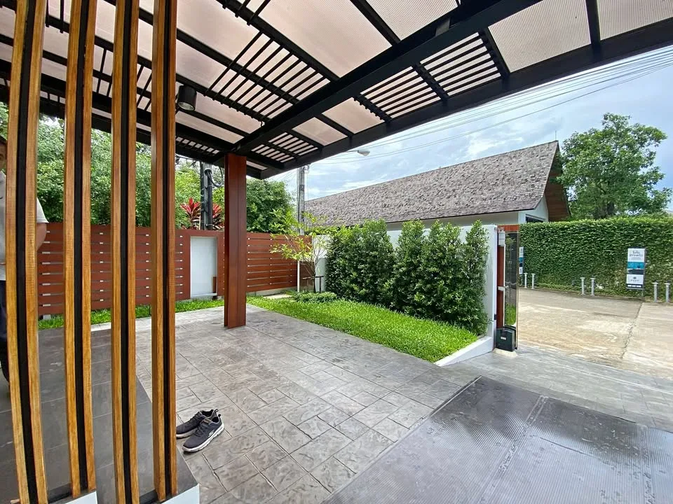 Private Poolvilla mit 3 Schlafzimmern und 4 Bädern zur Miete in Kathu