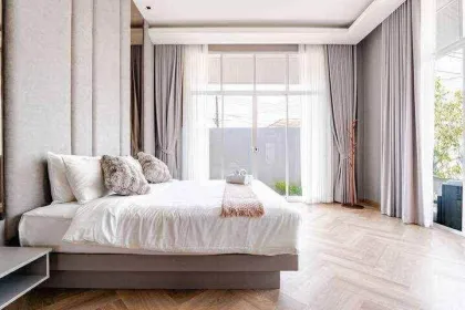 Villa con piscina de 3 dormitorios y 4 baños en alquiler en Pa Klok, Phuket