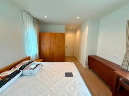 Просторная вилла с 3 спальнями в аренду в Saransiri Koh Kaew Retreat