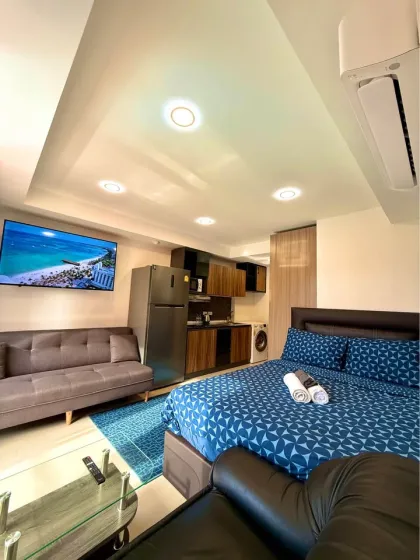 Stilvolles Studio mit Poolblick im 777 Beach Condo, Mai Khao